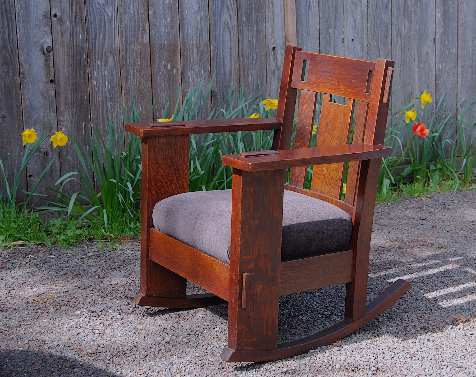 charles stickley rocker