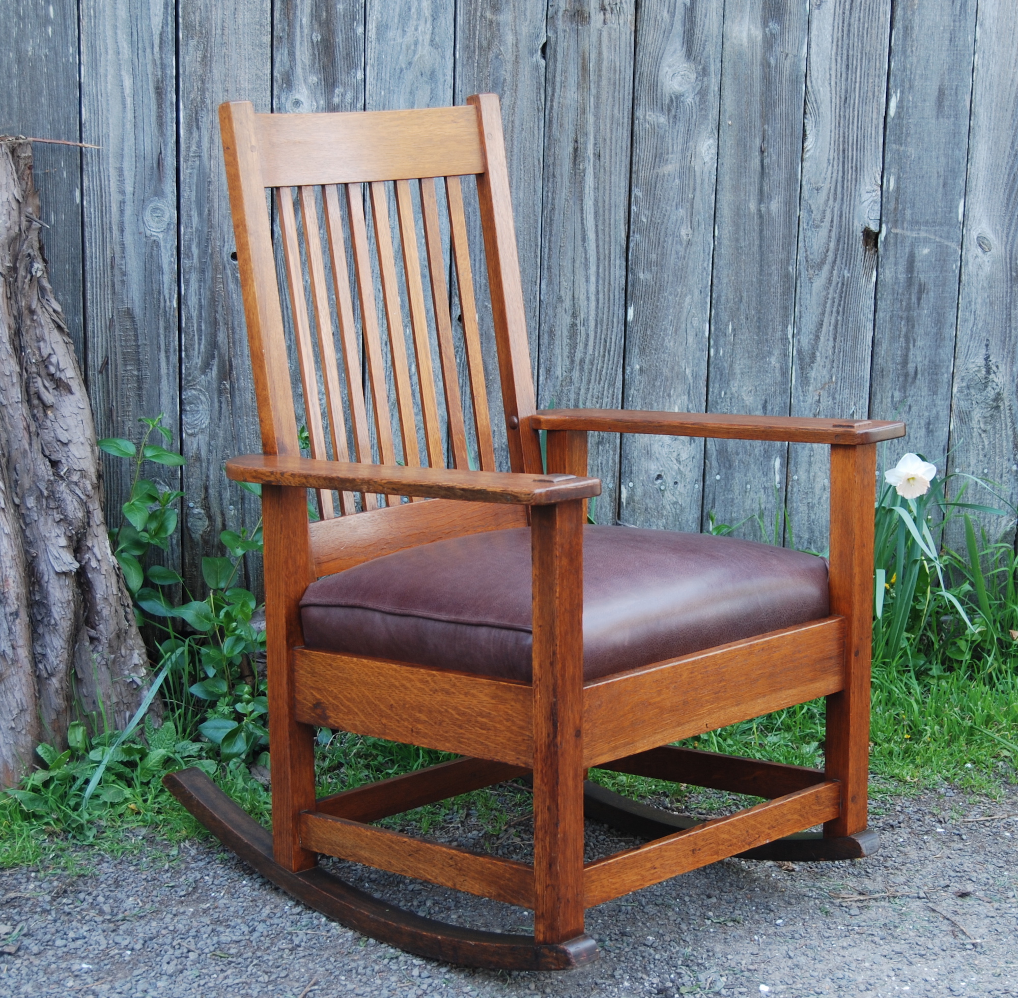 stickley spindle rocker